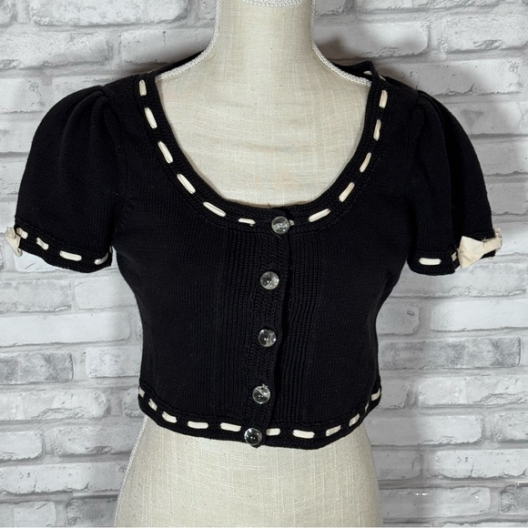 Betsey Johnson Black Cropped Button Knit Sweater Cardigan Top - Picture 1 of 10